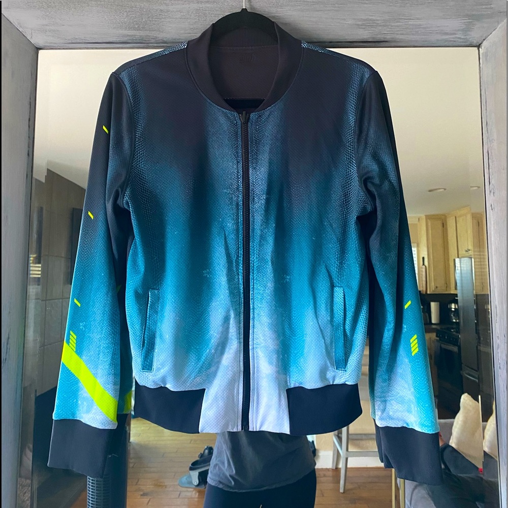 Reversible bomber jacket blue and black